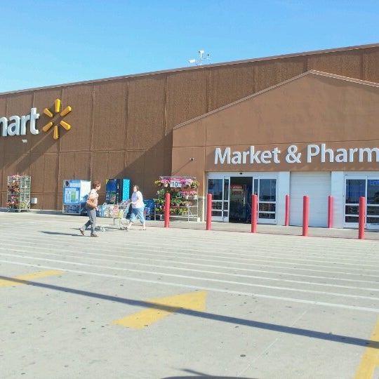Walmart Supercenter Beardstown, IL