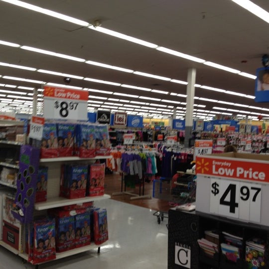 Walmart Supercenter Vadnais Heights, MN