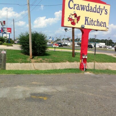 Foto tirada no(a) Crawdaddy&#39;s Kitchen por Stephanie ☕🌿 em 7/21/2012