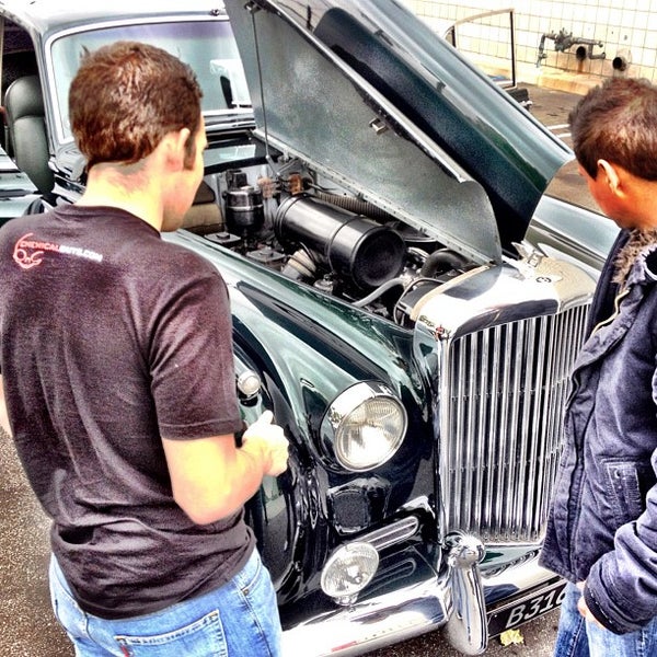 Foto tomada en Chemical Guys - Auto Detailing Supplies &amp; Car Wash Chemicals  por Chemical G. el 8/18/2012