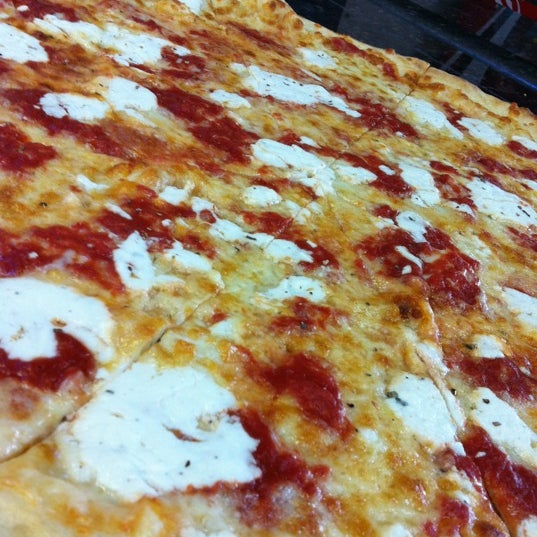 Photo taken at Peri Brothers Pizza by Camos B. on 2/22/2012
