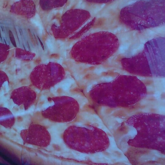 Little Caesars Pizza Riverside'de Pizzacı