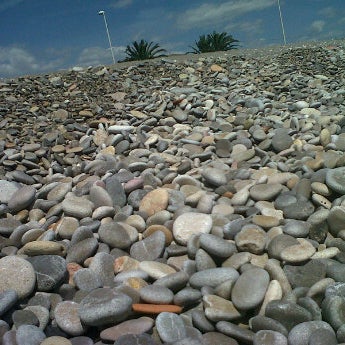 รูปภาพถ่ายที่ La Mar Chica โดย Minerva S. เมื่อ 6/10/2012