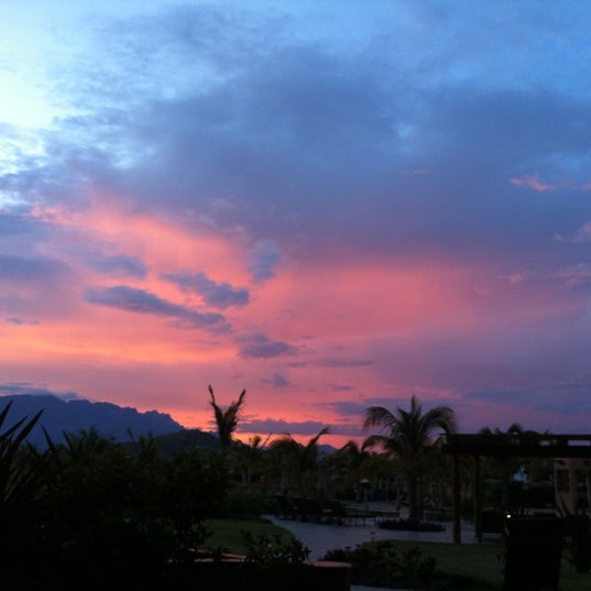 รูปภาพถ่ายที่ Villa Del Palmar Beach Resort &amp; Spa โดย Adrian R. เมื่อ 9/6/2012