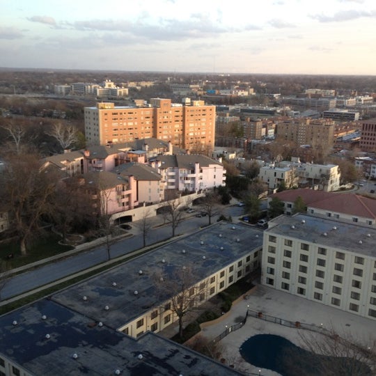 Photo taken at Kansas City Marriott Country Club Plaza by Bob S. on 3/4/2012