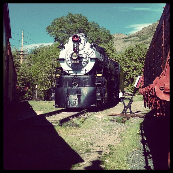 รูปภาพถ่ายที่ Colorado Railroad Museum โดย Strumpet101 เมื่อ 4/29/2012