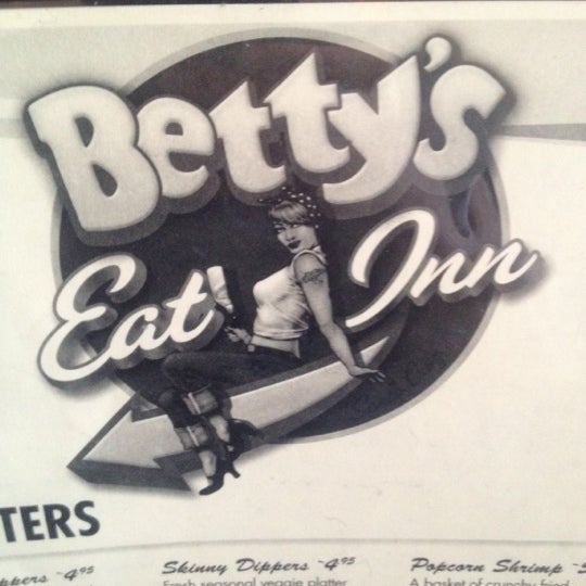 Foto diambil di Betty&#39;s Eat Inn oleh David C. pada 5/20/2012