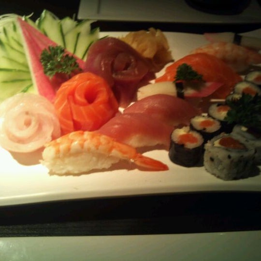 Das Foto wurde bei Ryori Sushi Lounge von Felipe A. am 4/7/2012 aufgenommen