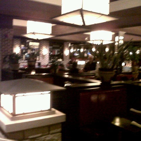 Foto tirada no(a) Bâton Rouge Steakhouse &amp; Bar por Luciano Z. em 8/18/2012