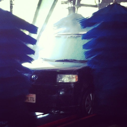 Lozano Brushless Car Wash Car Wash in Sunnyvale West