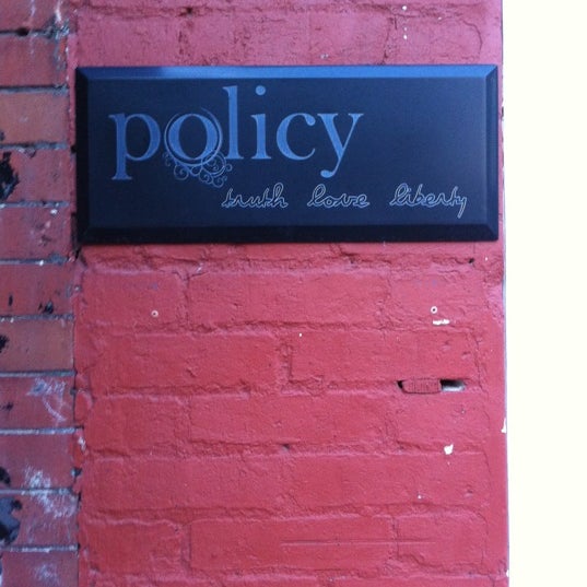8/23/2012에 Tim H.님이 Policy Restaurant &amp; Lounge에서 찍은 사진