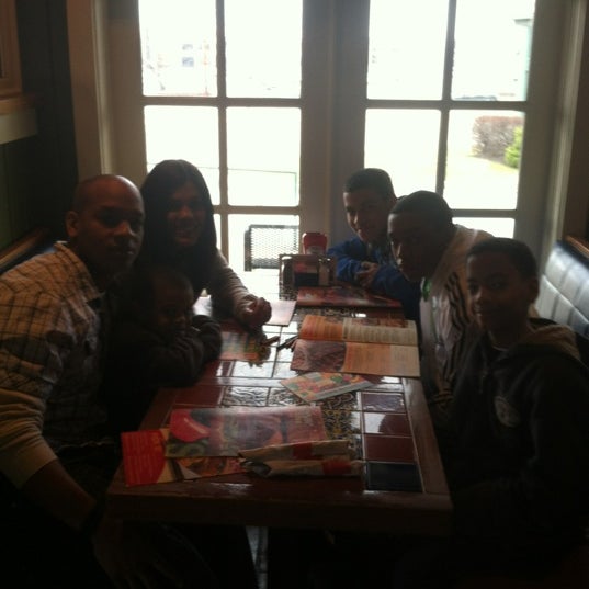 Photo taken at Chili&#39;s Grill &amp; Bar by Dre B. on 3/4/2012