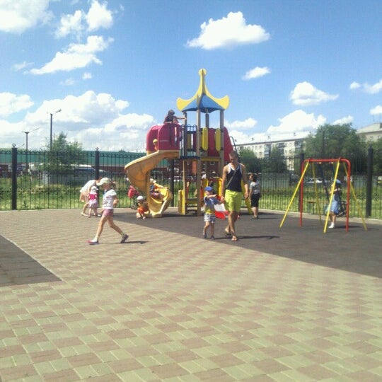 детская площадка городок. парк швейцария детская площадка. резиновое покрытие для детских площадок. детские площадки рынок. детские площадки уличные.