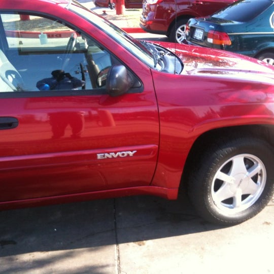 Hallmark Car Wash Automotive Repair Shop in Baytown