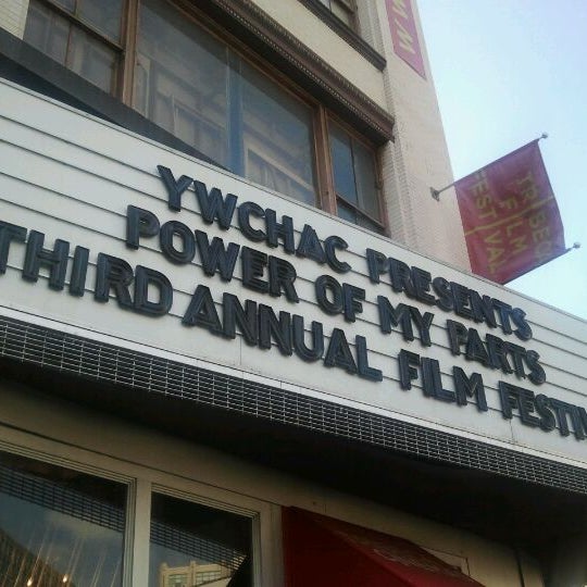 3/17/2012にTwanna H.がTribeca Cinemasで撮った写真