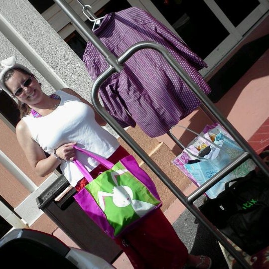 รูปภาพถ่ายที่ Hilton Garden Inn Ft. Lauderdale SW/Miramar โดย Jeanette P. เมื่อ 4/20/2012