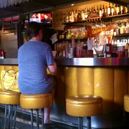5/29/2012にDerek B.がFred&#39;s Texas Cafeで撮った写真