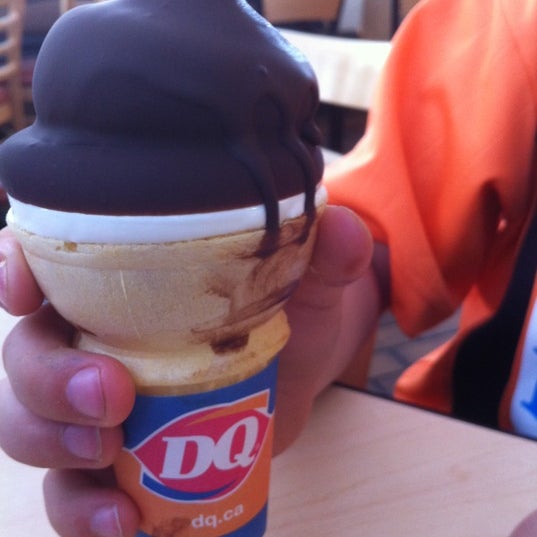 Dairy Queen Ice Cream Parlor in Lethbridge
