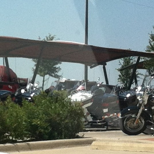 5/9/2012에 Jack M.님이 Longhorn Harley-Davidson에서 찍은 사진