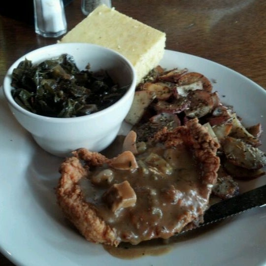 Boudreaux's Louisiana Kitchen Seafood Restaurant in North Charlotte