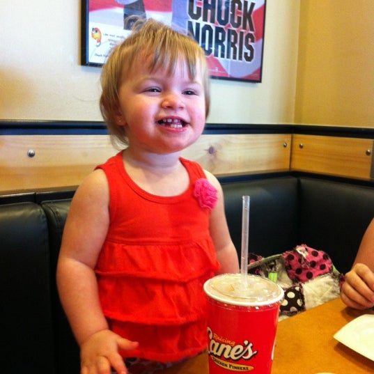 Photo taken at Raising Cane&#39;s Chicken Fingers by Lavena H. on 7/12/2012