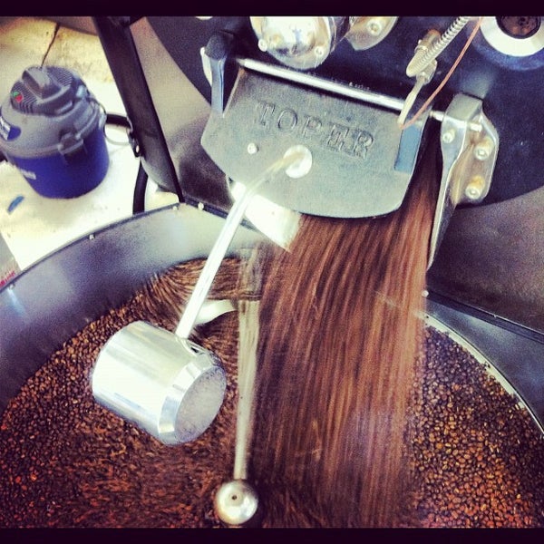 Photo taken at Blanchard&#39;s Coffee Co. Roast Lab by S R. on 4/12/2012