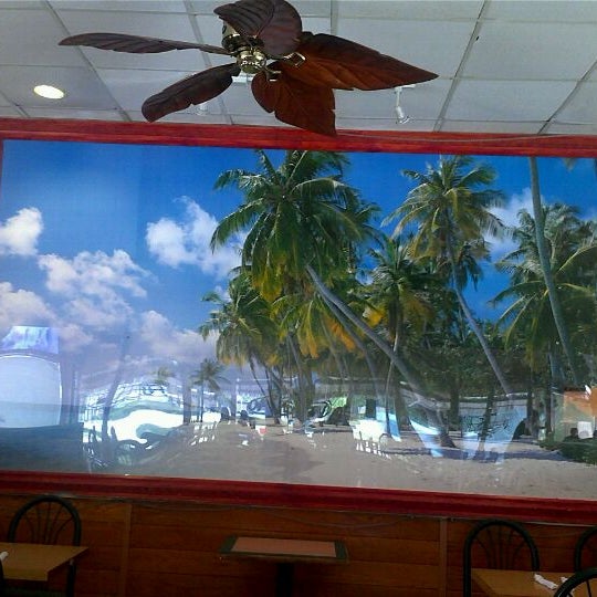 4/30/2012にTeri M.がLa Teresita Cuban Restaurantで撮った写真