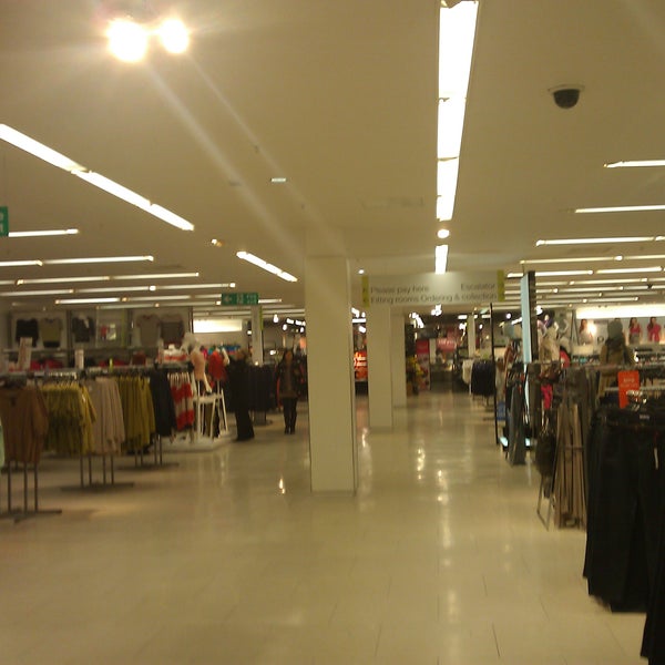 Photo taken at Marks &amp; Spencer by silvuple on 2/6/2012