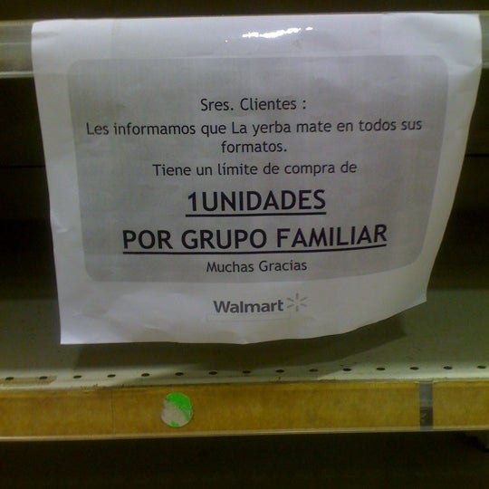 Das Foto wurde bei Parque Avellaneda Shopping von Alejandro I. am 4/22/2012 aufgenommen