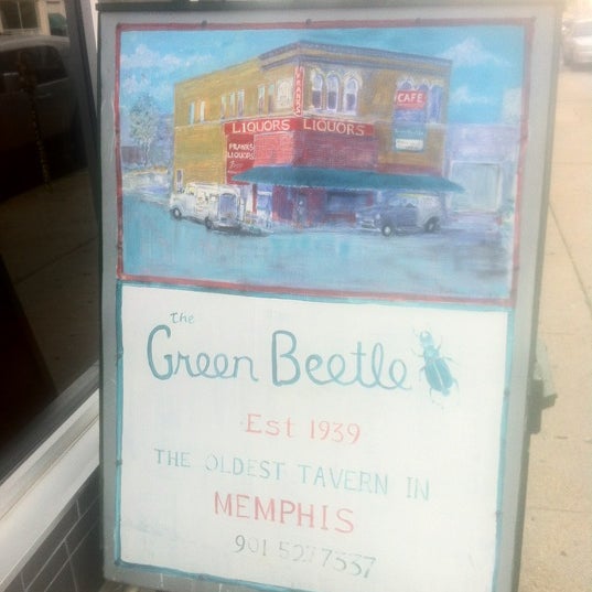 Photo taken at The Green Beetle by Drmzrmythang on 4/1/2012