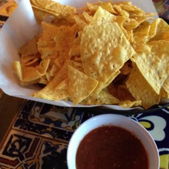 6/15/2012 tarihinde Lindsay W.ziyaretçi tarafından Texican Cafe Manchaca'de çekilen fotoğraf