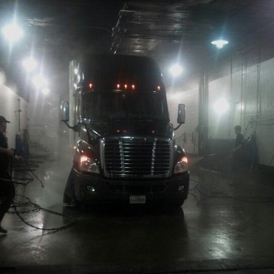 Photos at Blue Beacon Truck Wash of Elkton MD Car Wash