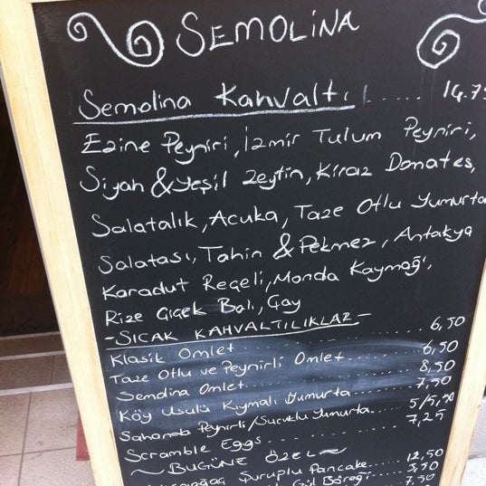 Foto scattata a Semolina italyan Restoran da Tuba K. il 3/25/2012