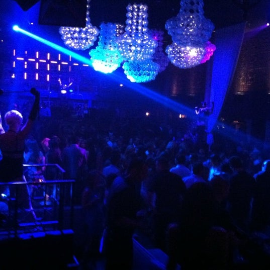 Photo taken at Greystone Manor by Issen A. on 9/2/2012