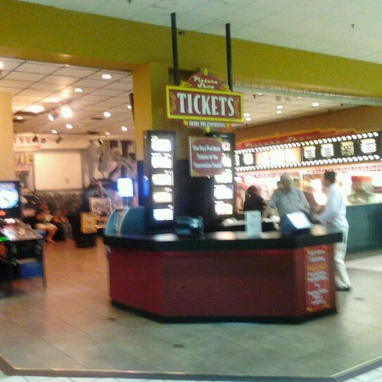 Picture Show Movie Theater In Altamonte Springs