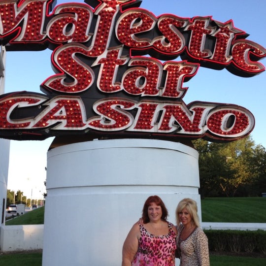 Foto scattata a Majestic Star Casino da Carolyn G. il 8/12/2012