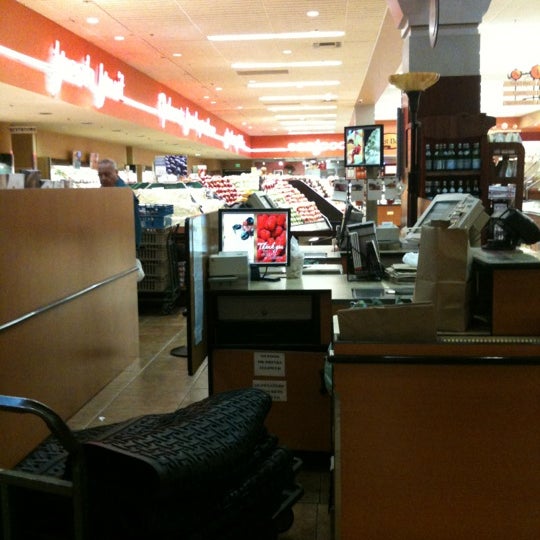Photo taken at Gelson&#39;s by Jennath Nice S. on 5/26/2012
