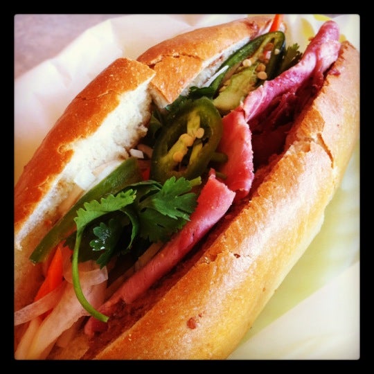 Huong Lan Sandwiches Parkway South Sacramento 새크라멘토, CA