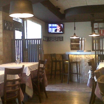 Photo taken at El Rincón Restaurante by cuadrodemando (. on 3/12/2012