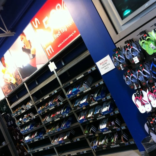 Adidas Outlet - Sporting Goods Shop in 
