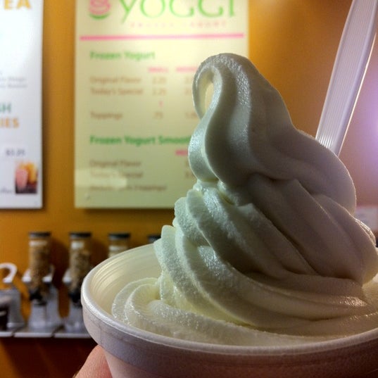 Yoggi Frozen Yogurt Downtown Renton 1 tip from 59 visitors