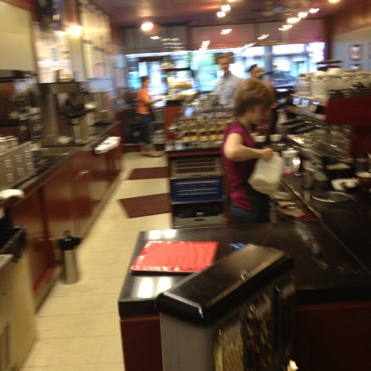 6/14/2012에 Brett W.님이 JP&#39;s Coffee &amp; Espresso Bar에서 찍은 사진