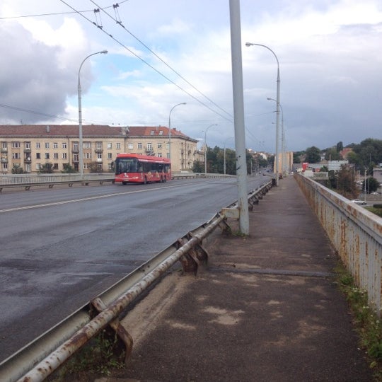 Foto scattata a Žvėryno tiltas | Žvėrynas bridge da Rimas B. il 8/12/2012