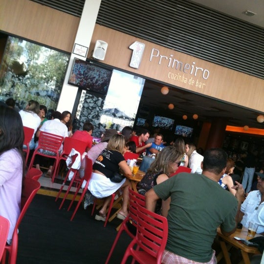 6/3/2012 tarihinde EmanoeL V.ziyaretçi tarafından Primeiro Cozinha de Bar'de çekilen fotoğraf