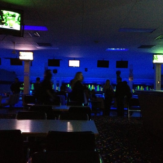 Dakota Lanes St. Vital 1085 St Mary's Rd.