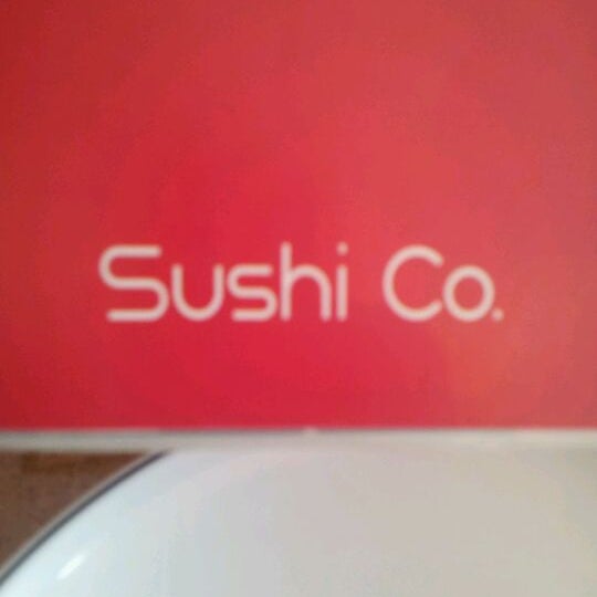 Photo prise au Sushi Co par Gerardo E. le3/1/2012