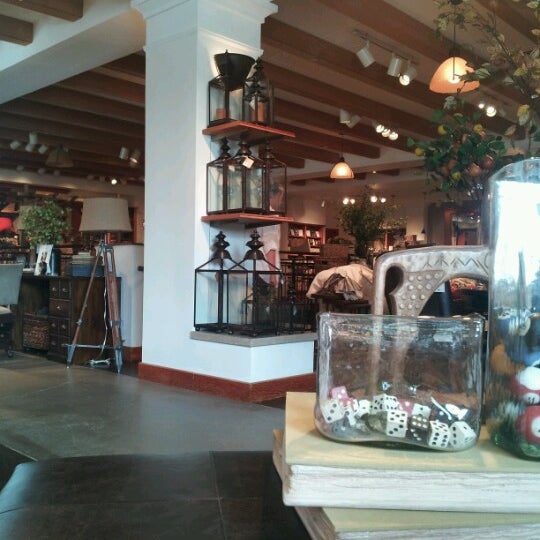 Photos At Pottery Barn Atrium Mall Chestnut Hill Ma
