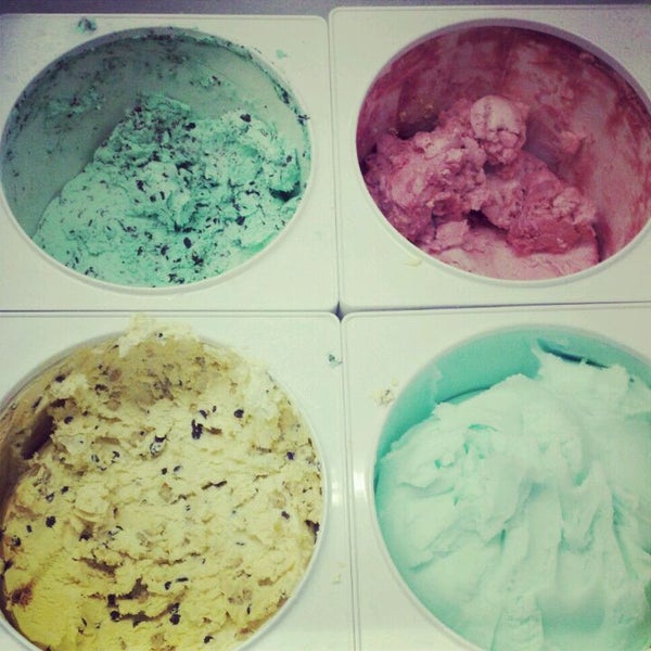 Baskin Robbins Ice Cream Shop In Cincinnati