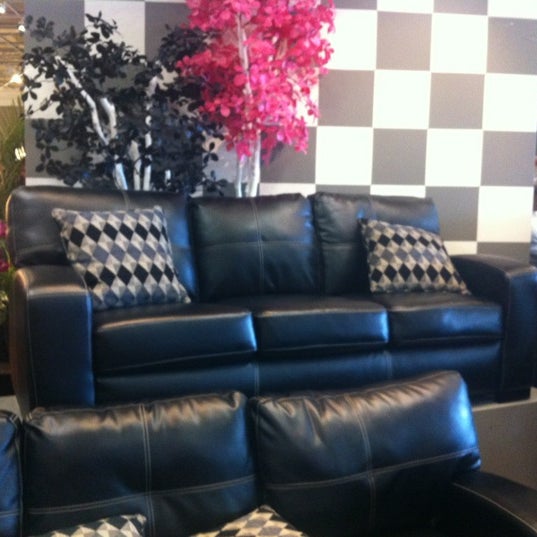 Bob's Discount Furniture - East Harlem - 10 tips from 734 visitors