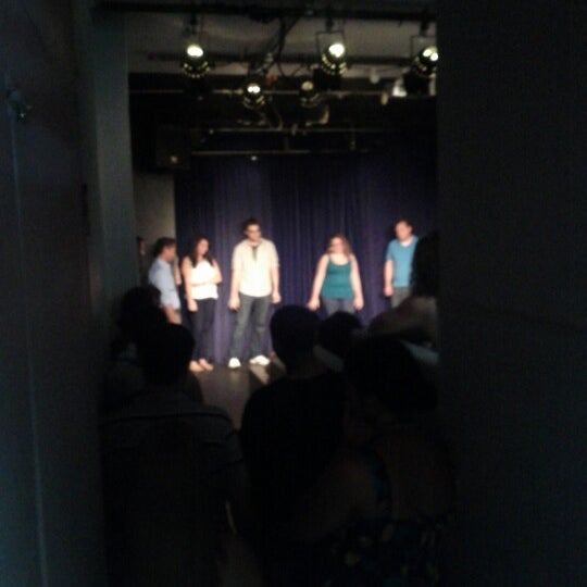 8/12/2012에 Greg M.님이 Philly Improv Theater에서 찍은 사진